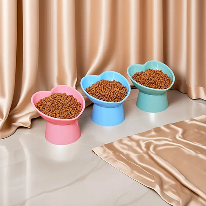 Tall Pet Bowl | Heart-shaped raised neck design to prevent tipping